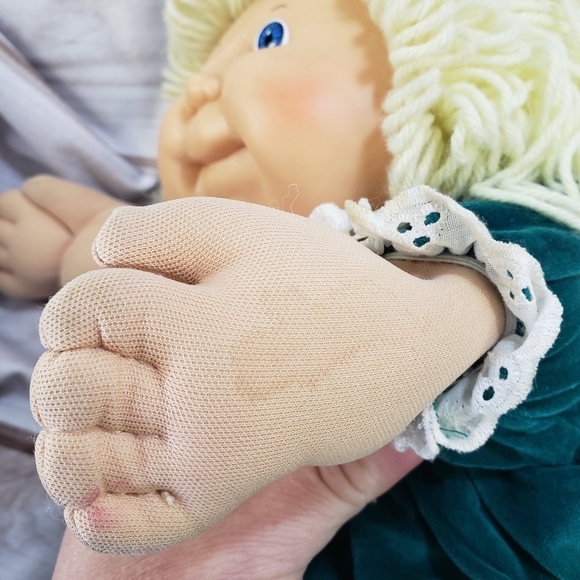 Cabbage Patch Kids Doll Head Mold 16 Blonde Hair Blue Eyes READ 16 Inch 1983 - Picture 4 of 16